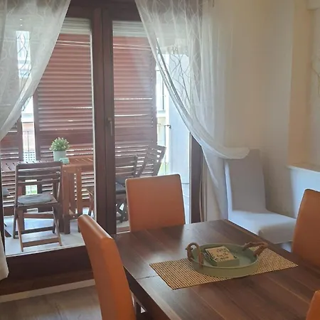 アパート Lili スプリト